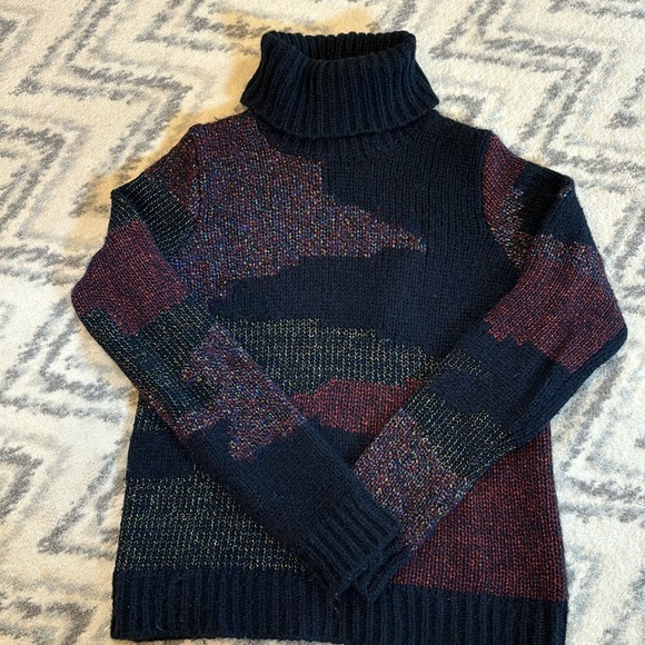 Veronica Beard Sweaters - Navy wool blend Veronica Beard turtleneck sweater